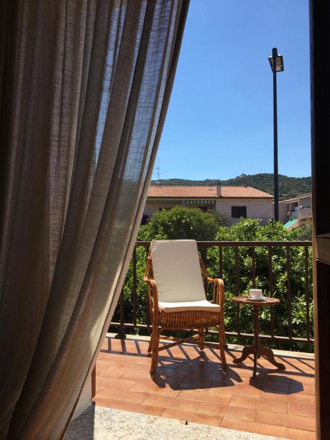 Spacious Apartment By The Sea Cannigione Εξωτερικό φωτογραφία